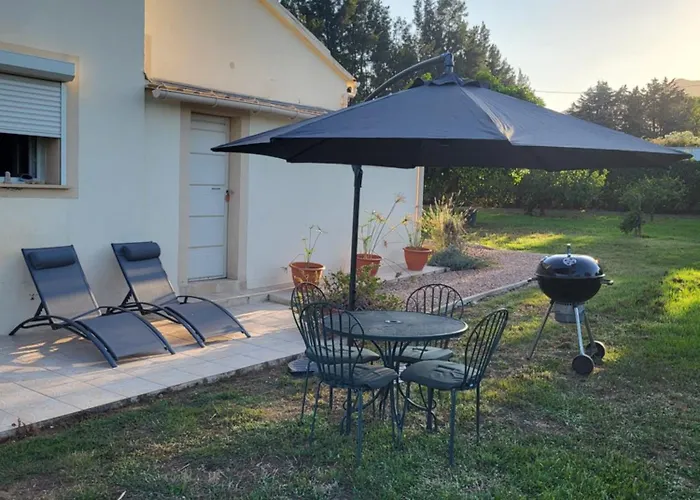 Maison Jumelee Cloturee 公寓 *